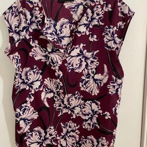 Ivanka Trump Top Size L